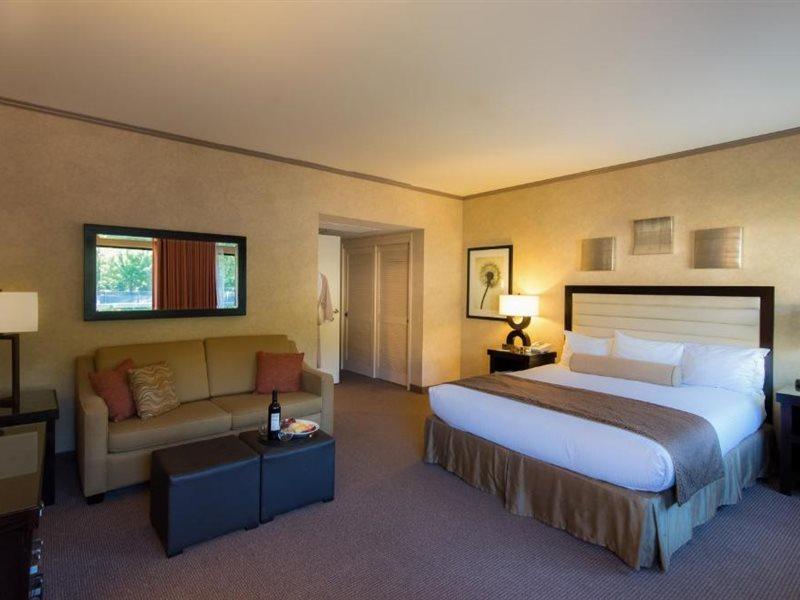 Flamingo Resort & Spa Santa Rosa Sonoma, Tapestry By Hilton Екстериор снимка
